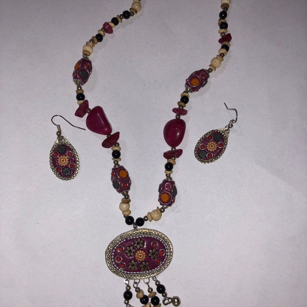 necklace set - Picture 2 of 2